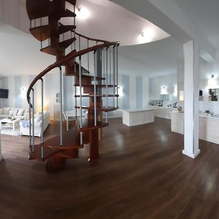 Pokoje Goscinne Villa Plaza Ruciane-Nida Bagian luar foto